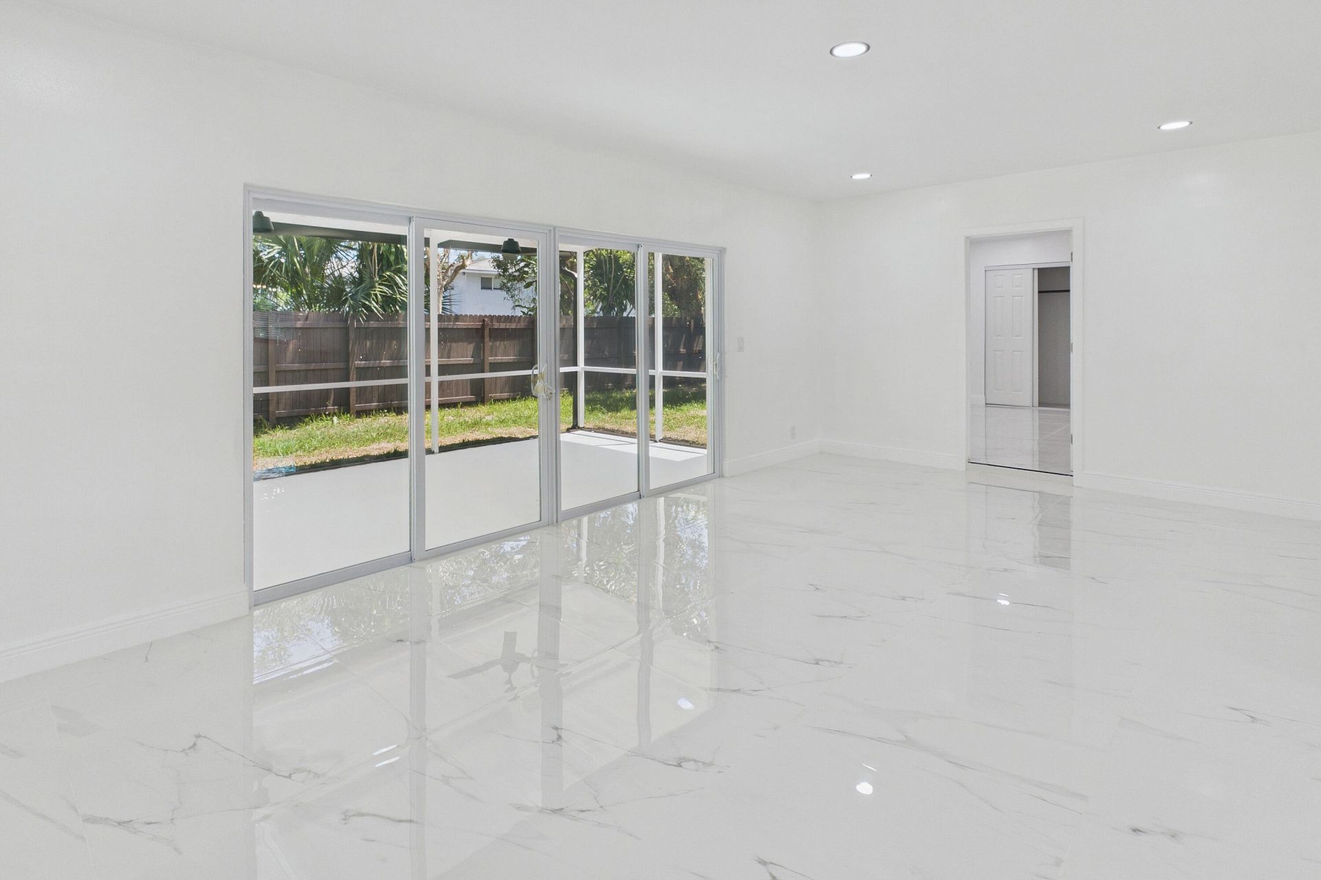 520 NW 43rd Avenue, Plantation, FL 33317 Photo