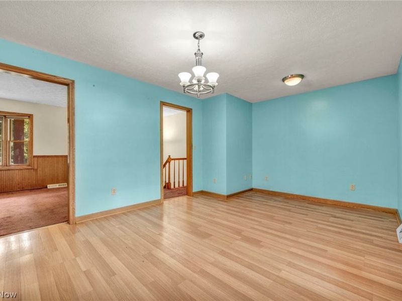 275 Smedley Drive, Washingtonville, OH 44490 Photo 10