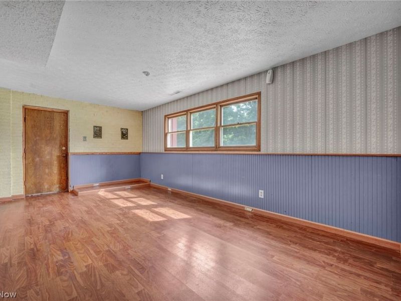275 Smedley Drive, Washingtonville, OH 44490 Photo 11