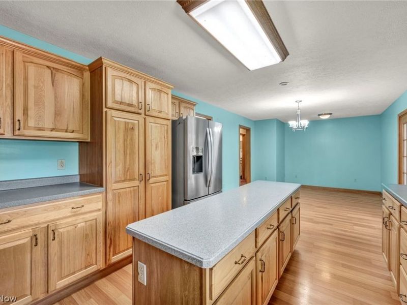 275 Smedley Drive, Washingtonville, OH 44490 Photo 3