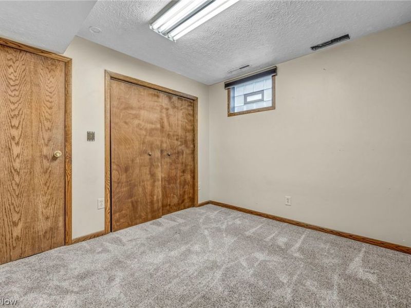 275 Smedley Drive, Washingtonville, OH 44490 Photo 33
