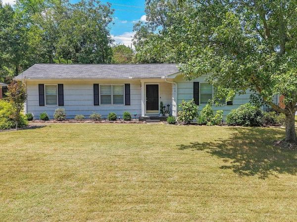 1503 Pennylane SE, Decatur, AL 35601