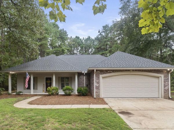7 Sydney Marie Dr., Purvis, MS 39475