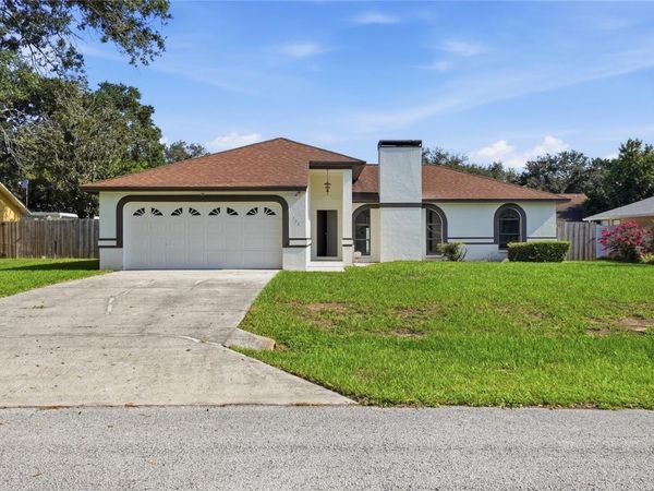 734 LAMP POST LANE , LAKELAND, FL 33809