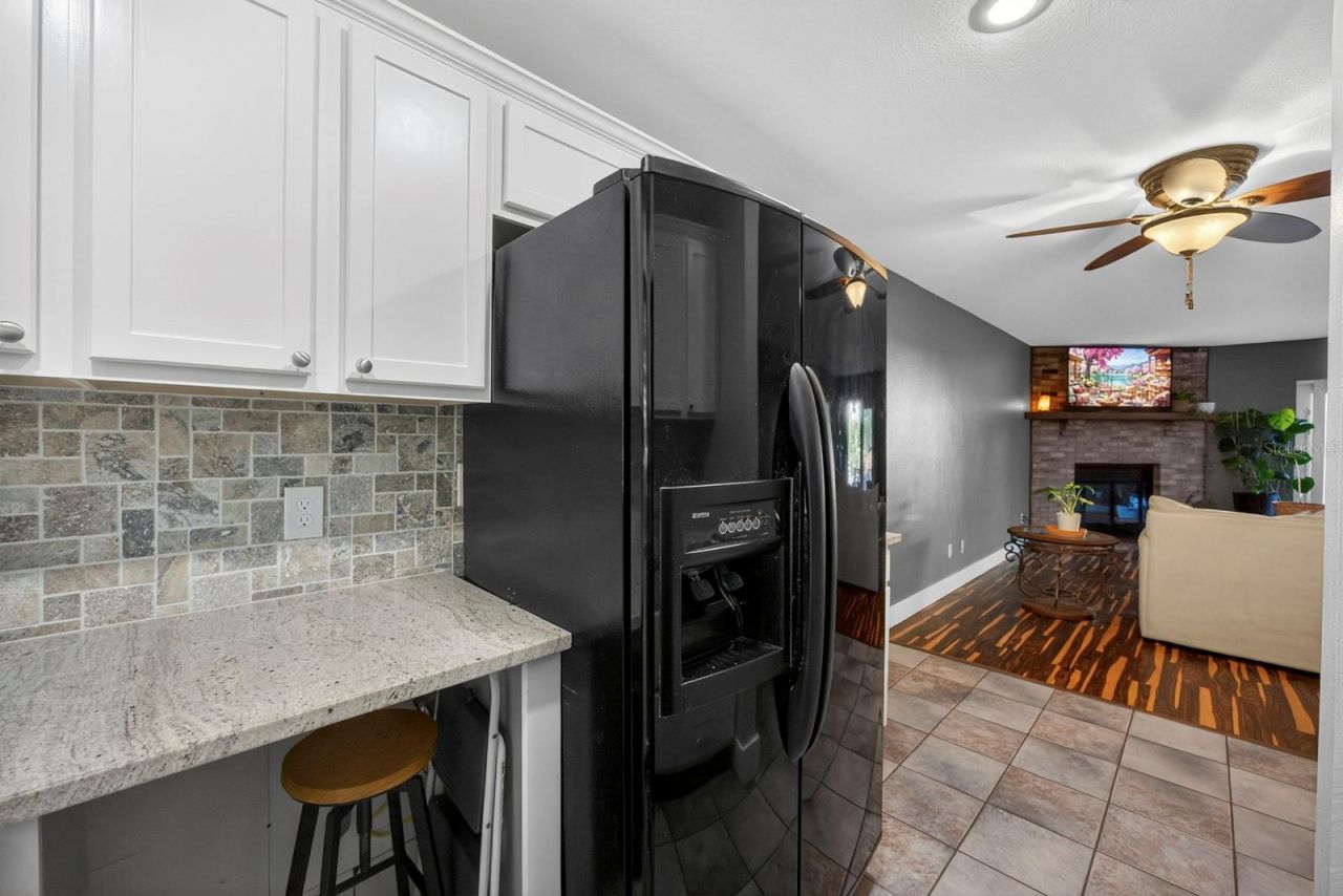 2207 Karl Street , Unit B, Leesburg, FL 34748 Photo