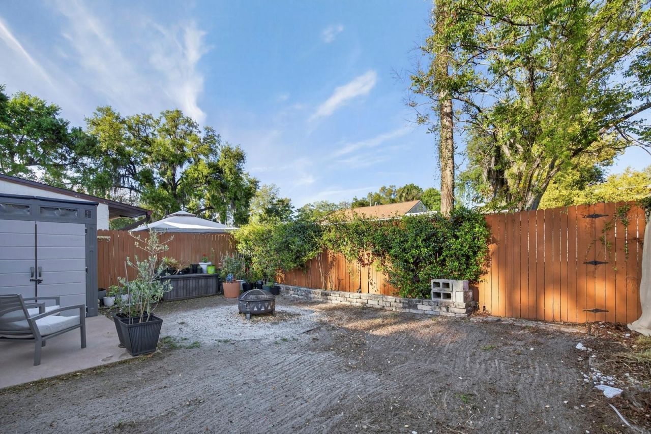 2207 Karl Street , Unit B, Leesburg, FL 34748 Photo