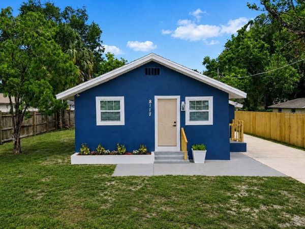 8117 N KLONDYKE STREET , TAMPA, FL 33604