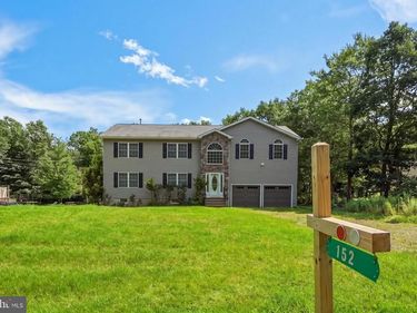 152 GRANITE ROAD, LONG POND, PA 18334