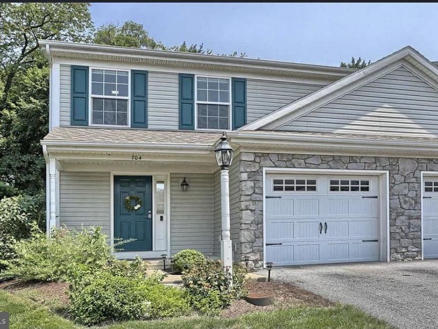 704 Winding Lane, Harrisburg, PA 17111 Main Photo