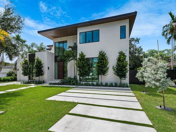 970 NE 92nd St, Miami Shores, FL 33138