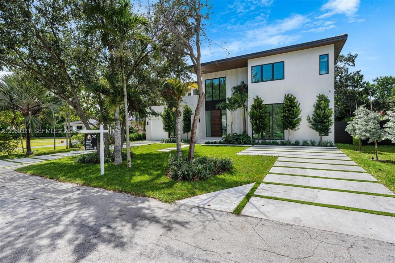 970 NE 92nd St, Miami Shores, FL 33138 Photo
