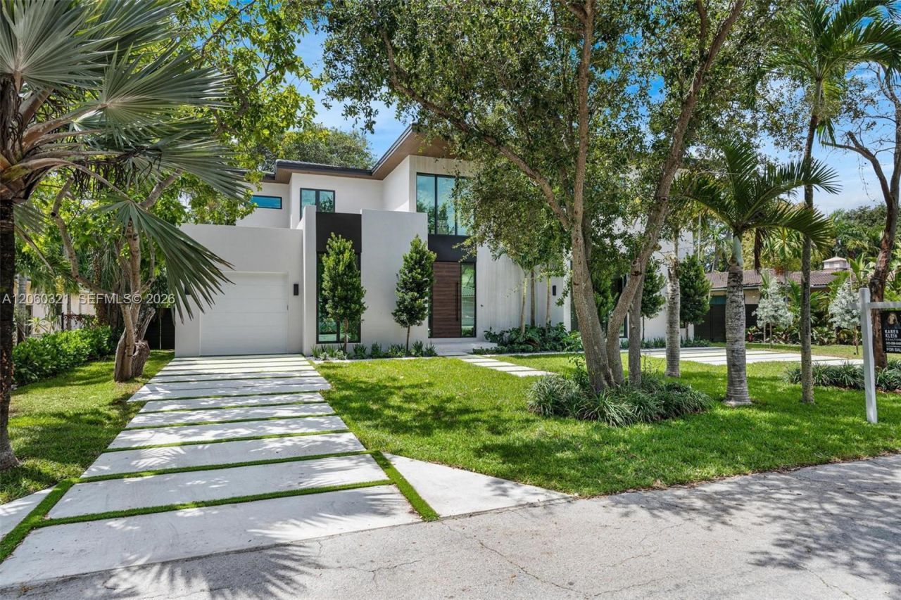970 NE 92nd St, Miami Shores, FL 33138 Photo