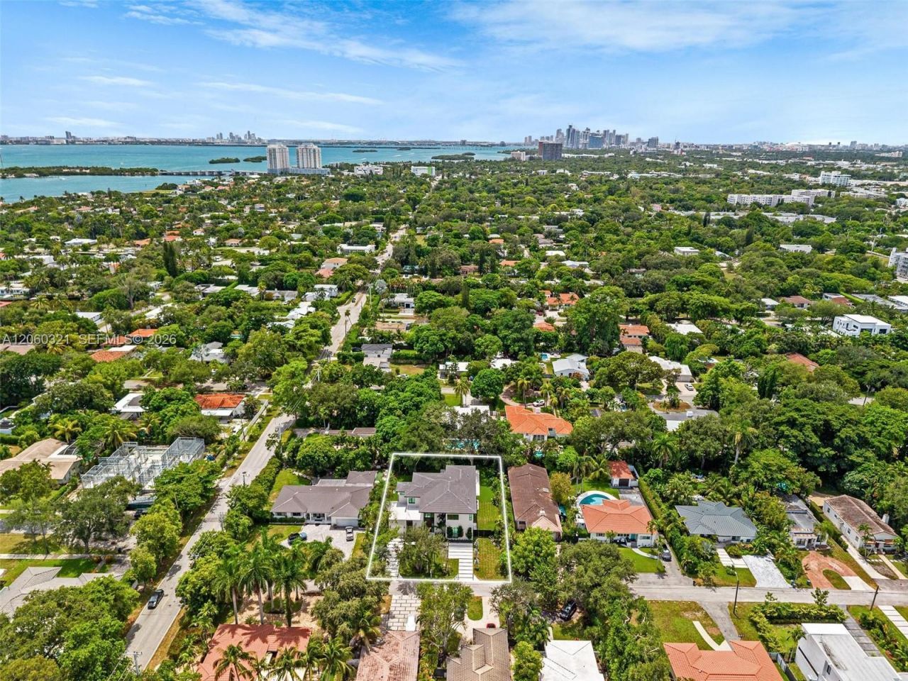 970 NE 92nd St, Miami Shores, FL 33138 Photo