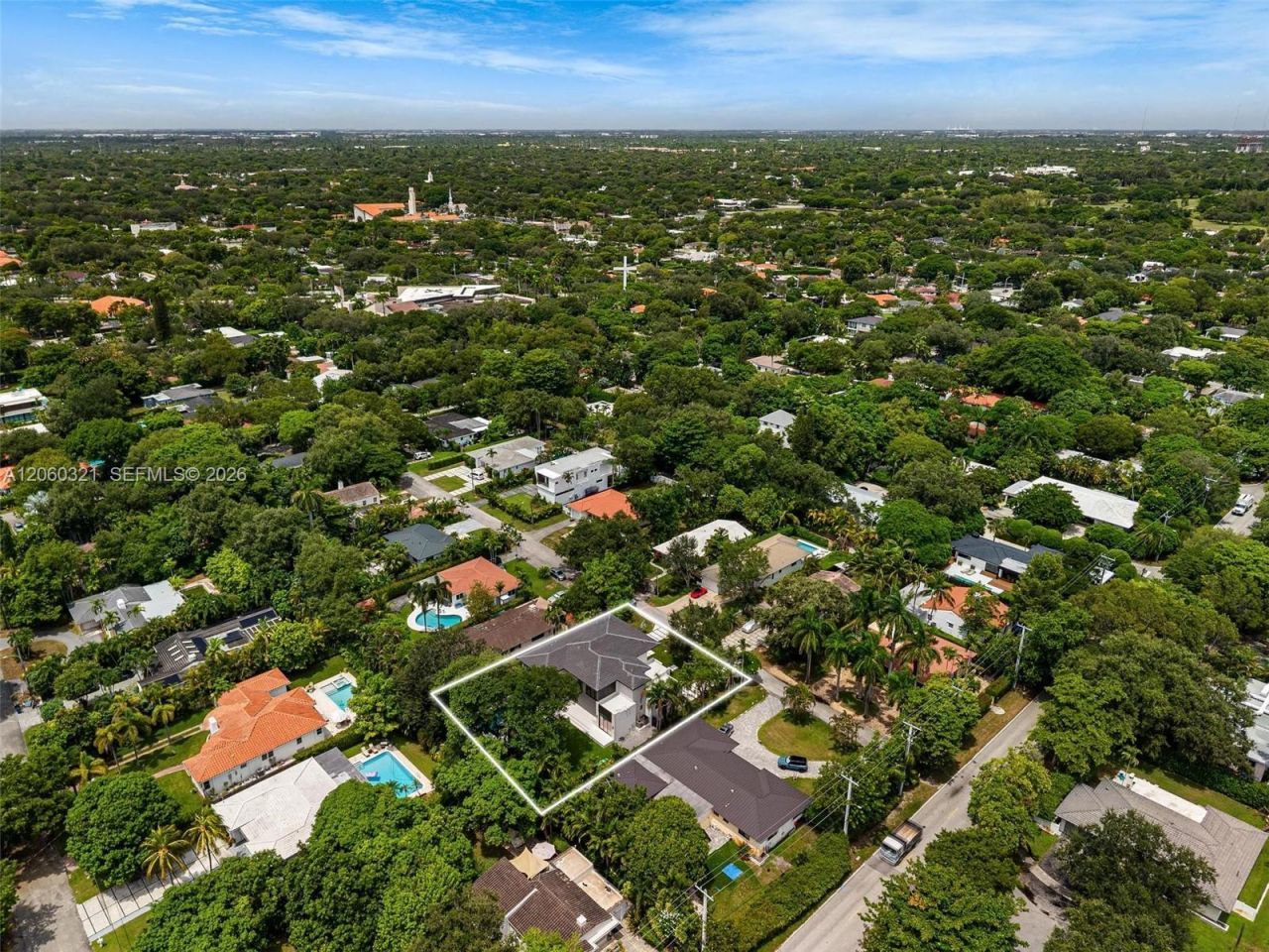 970 NE 92nd St, Miami Shores, FL 33138 Photo