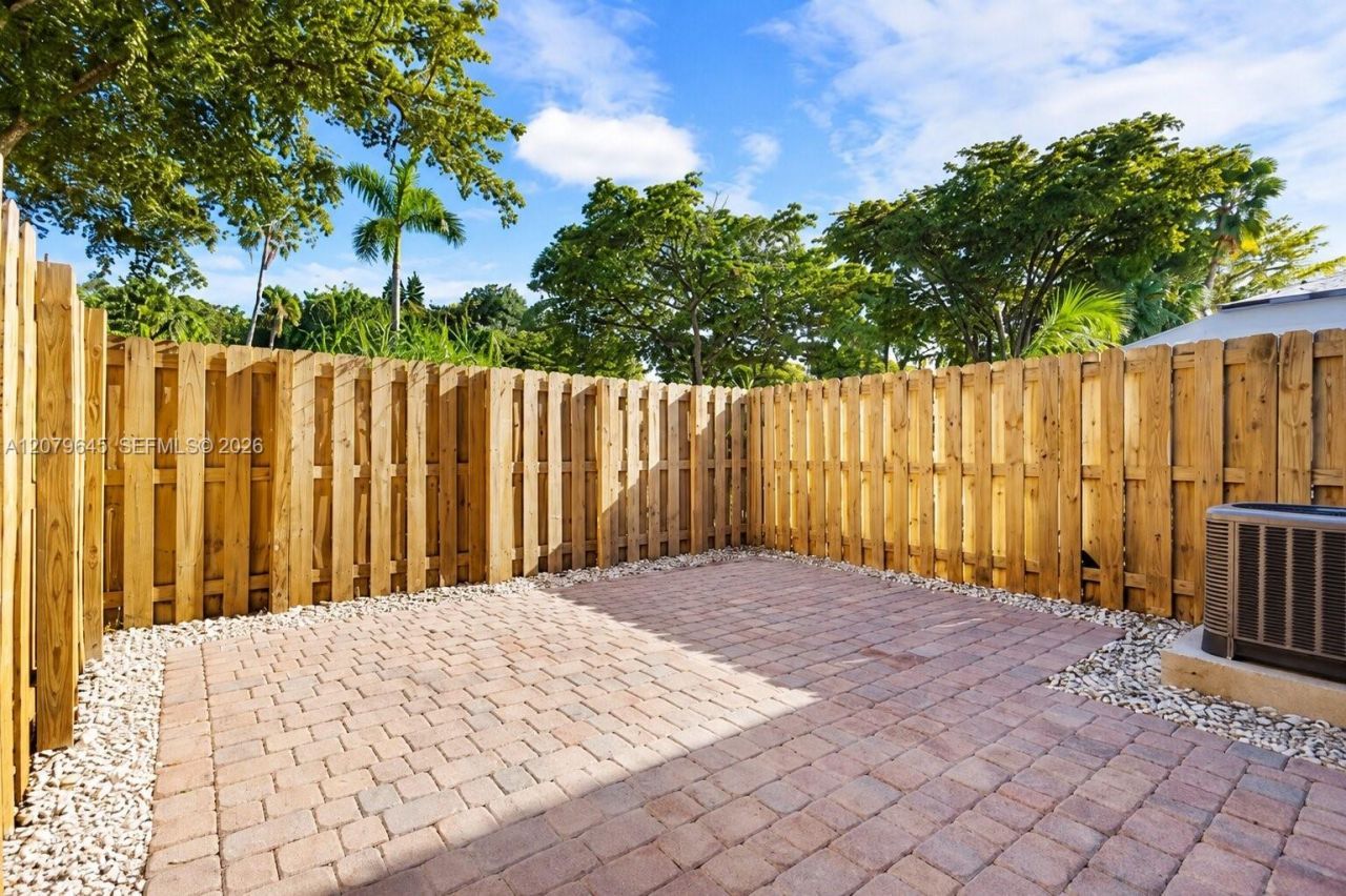 15075 SW 113th Ter , Miami, FL 33196 Photo