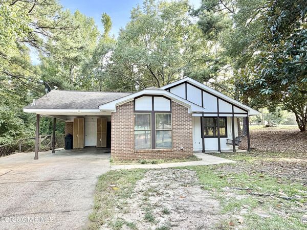 88 Deer Trail, Columbus, MS 39702