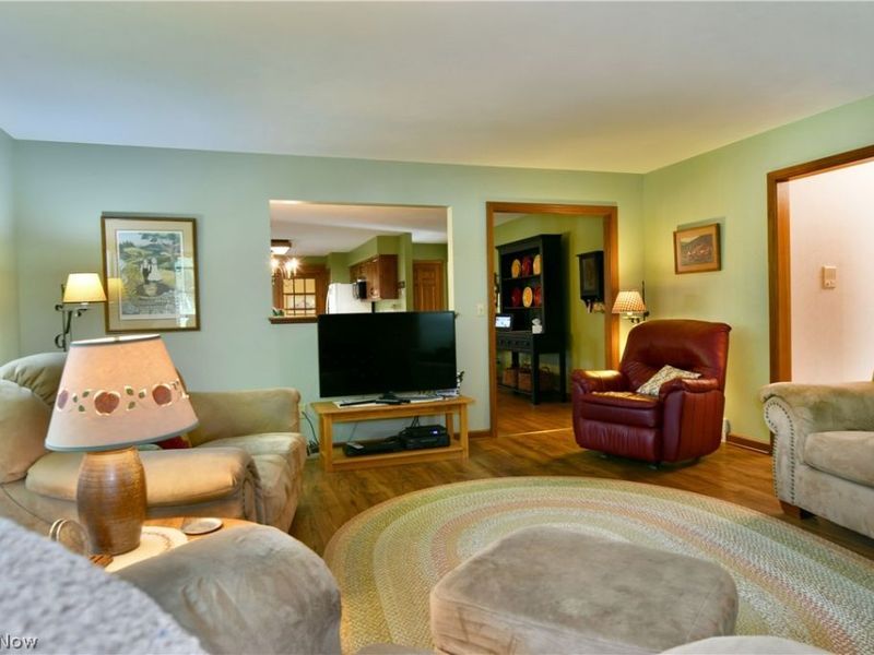 116 Beechwood Drive, Cortland, OH 44410 Photo 17