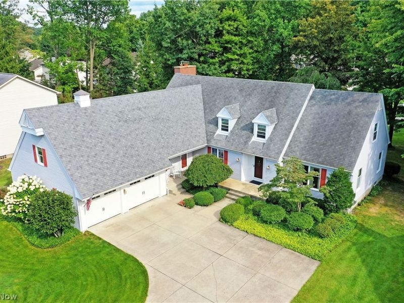 116 Beechwood Drive, Cortland, OH 44410 Photo 4