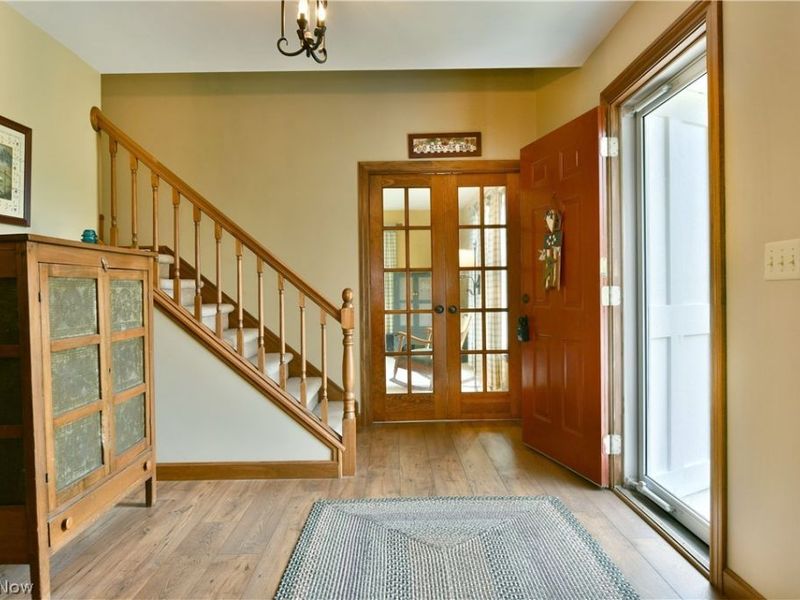 116 Beechwood Drive, Cortland, OH 44410 Photo 7