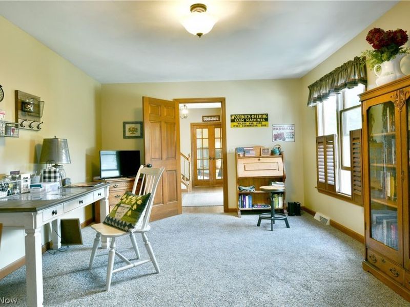 116 Beechwood Drive, Cortland, OH 44410 Photo 9