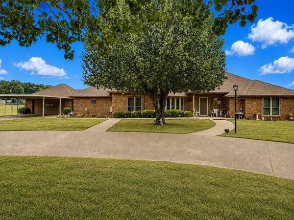 3113 County Road 530B , Burleson, TX 76028