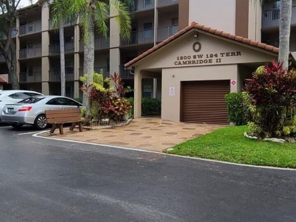1200 SW 124TH, Unit 105-O, Pembroke Pines, FL 33027