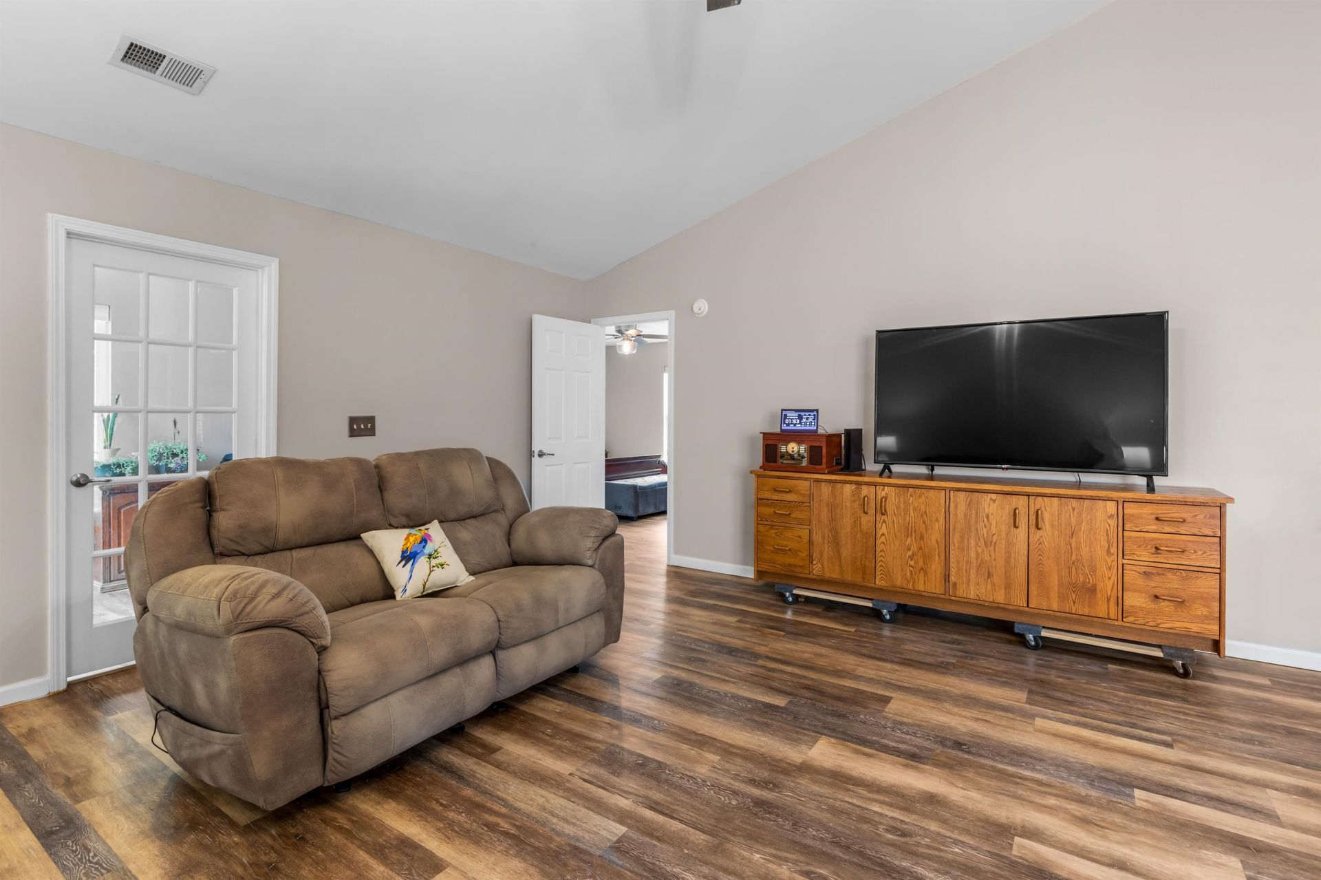 6479 Royal Pine Dr. Photo 9