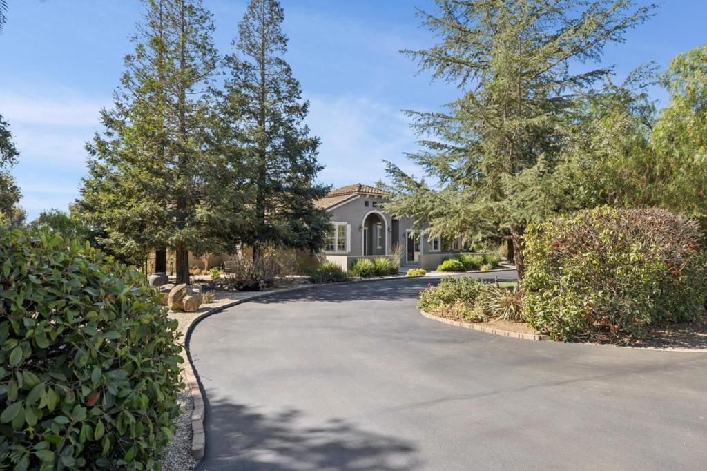 740 California Avenue, San Martin, CA 95046 Main Photo