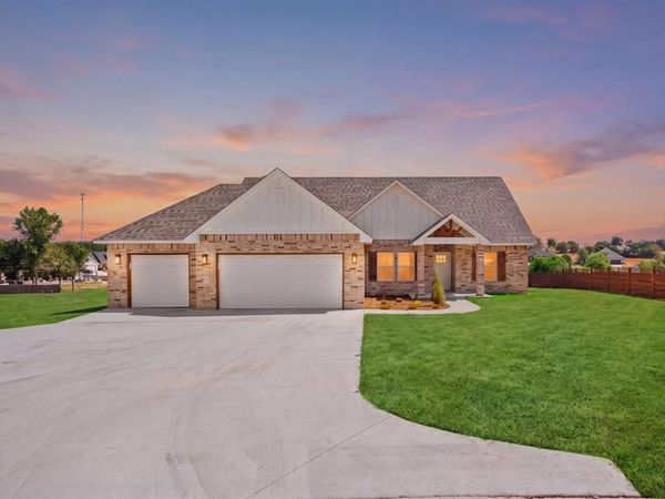 11500 White Tail Ridge, Guthrie, OK 73044