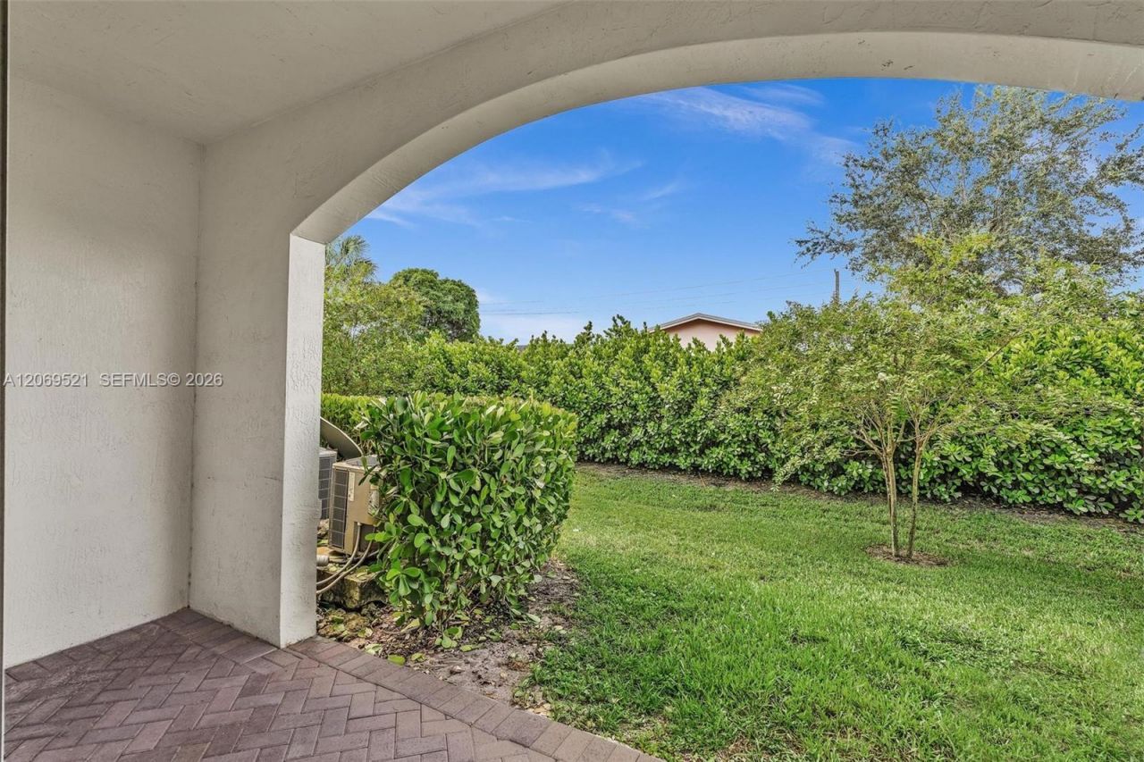 3530 NW 29th Ct , Lauderdale Lakes, FL 33311 Photo