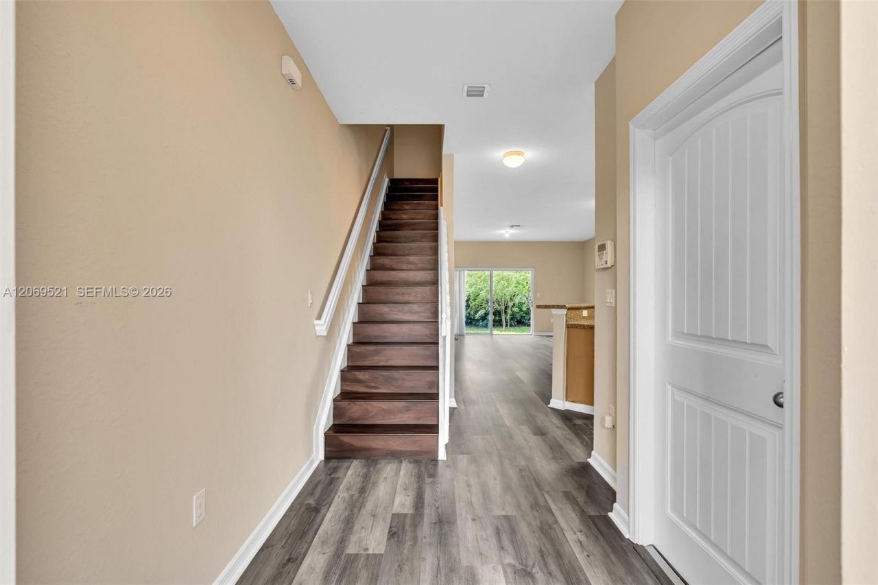 3530 NW 29th Ct , Lauderdale Lakes, FL 33311 Photo