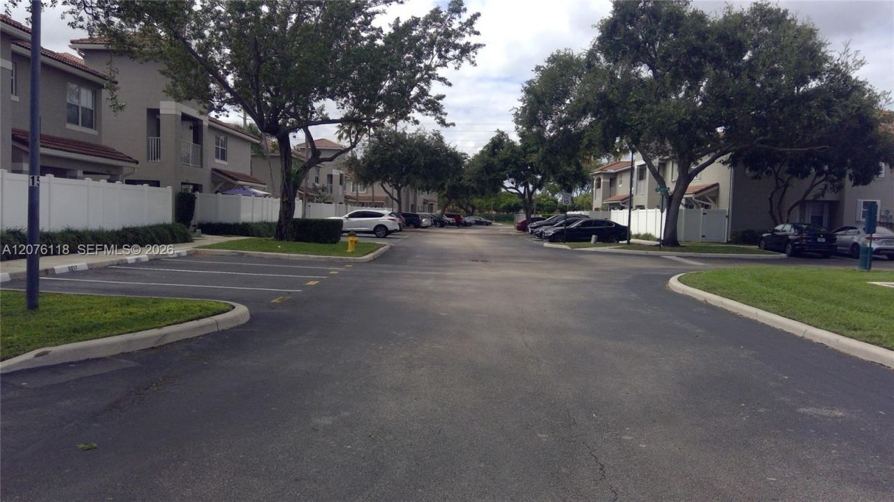 12602 SW 54th St , Miramar, FL 33027 Photo