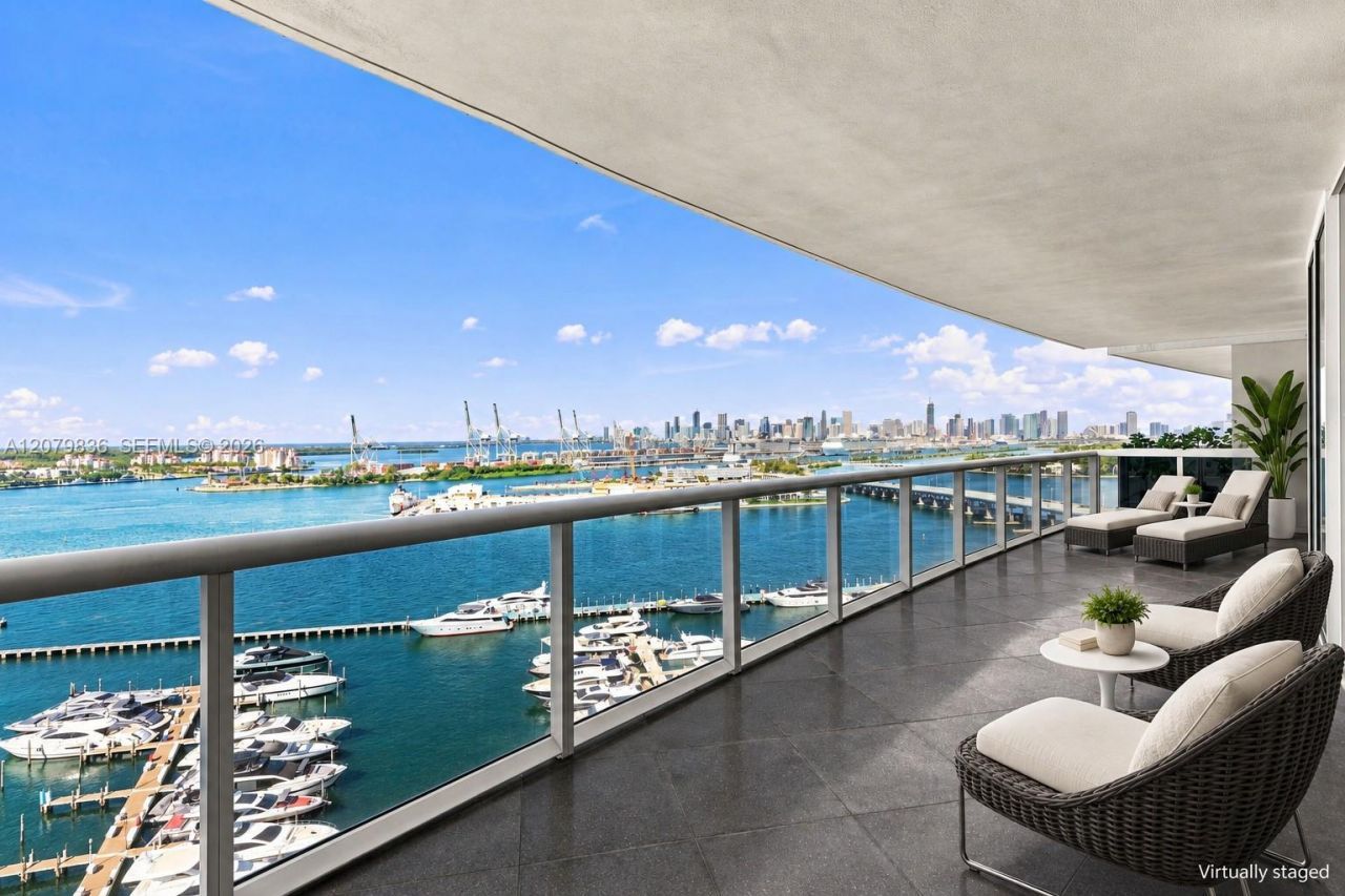 400 Alton Rd, Unit 1804, Miami Beach, FL 33139 Photo