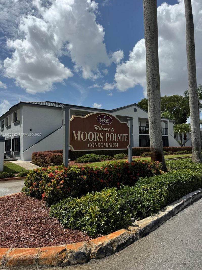 18224 Mediterranean Blvd , Unit 2-17, Miami, FL 33015 Photo