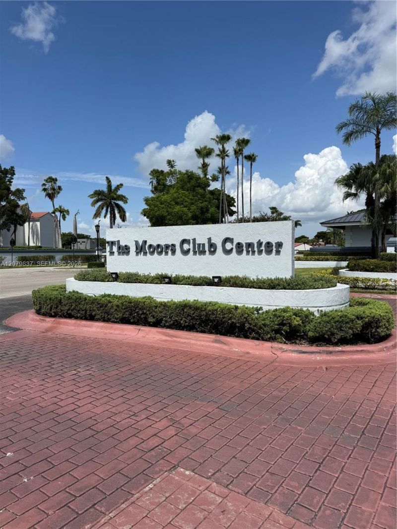 18224 Mediterranean Blvd , Unit 2-17, Miami, FL 33015 Photo