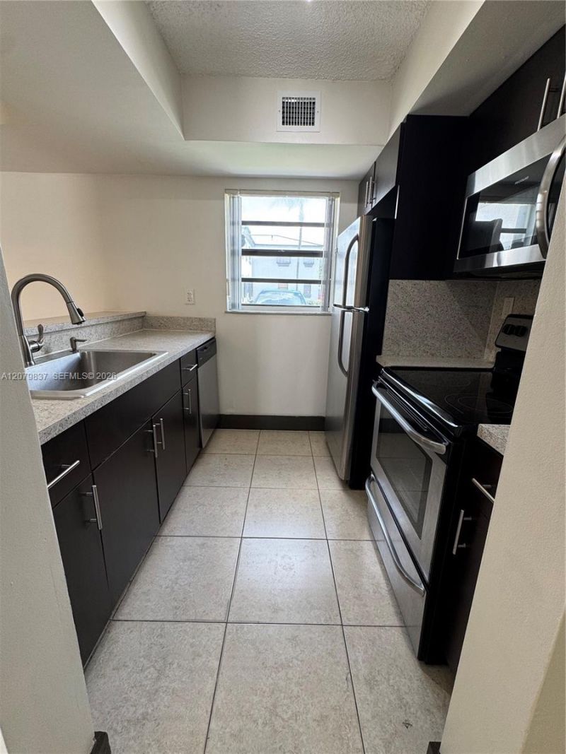 18224 Mediterranean Blvd , Unit 2-17, Miami, FL 33015 Photo