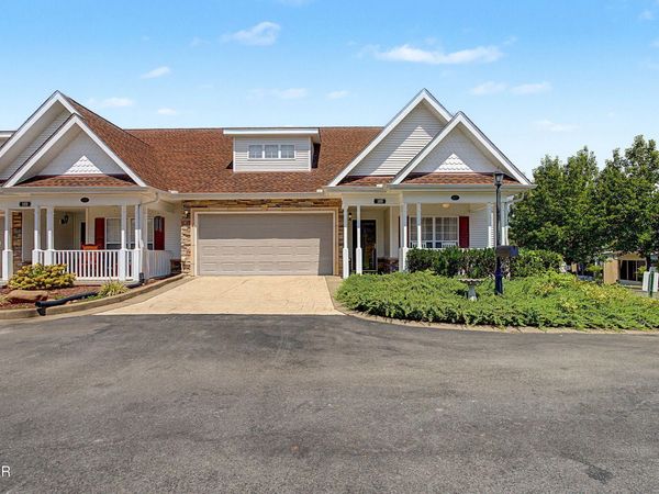 503 Apple View Way, Sevierville, TN 37862