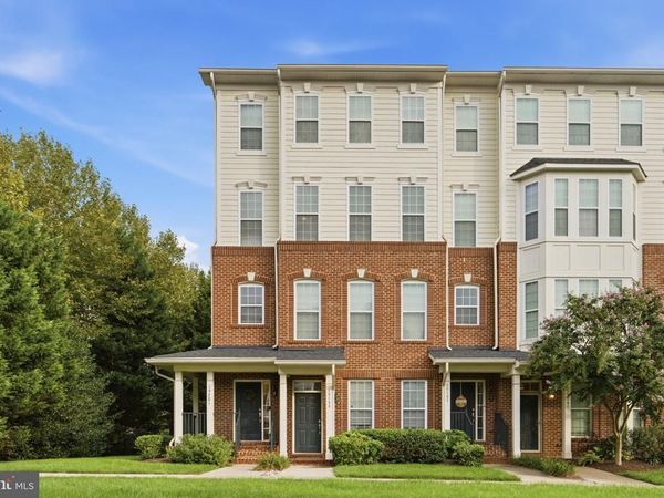 19201 WINMEADE DRIVE, LEESBURG, VA 20176