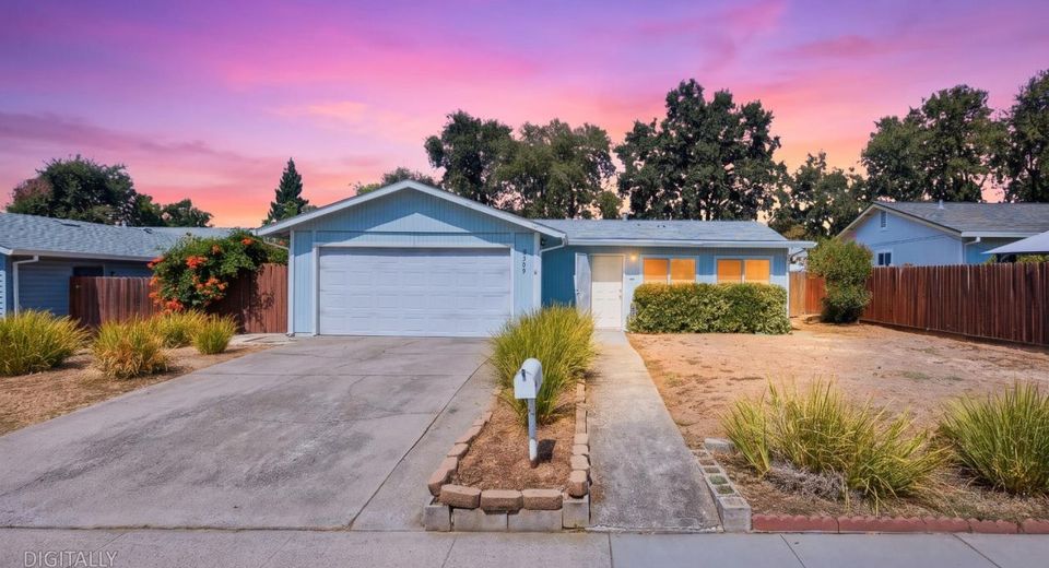 8309 Villaview Dr, Citrus Heights, CA 95621 Photo