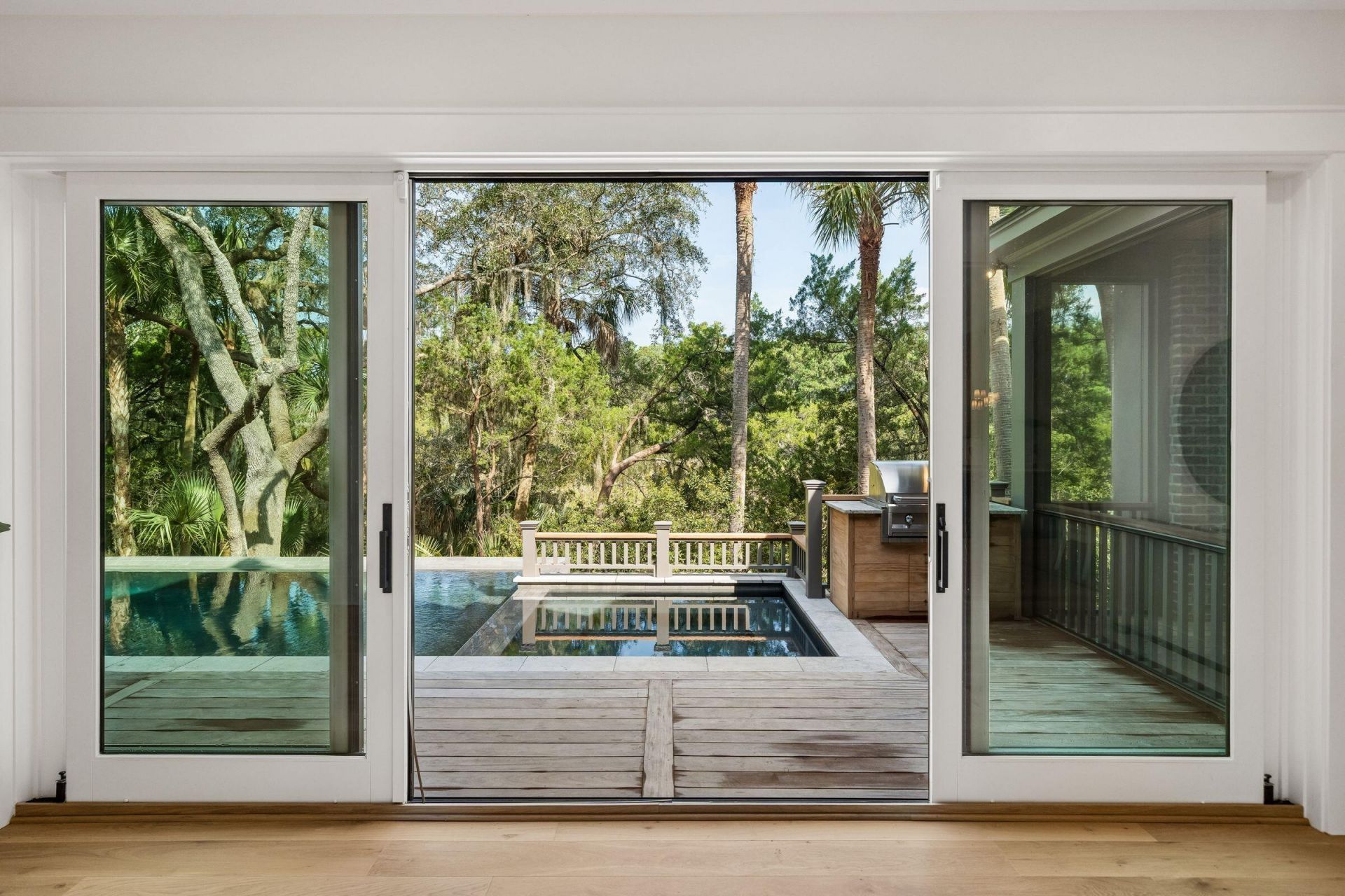 9 Blue Heron Pond Road Photo 14