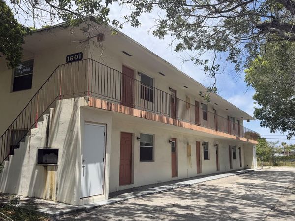 1601 NE 3RD Avenue, Delray Beach, FL 33484