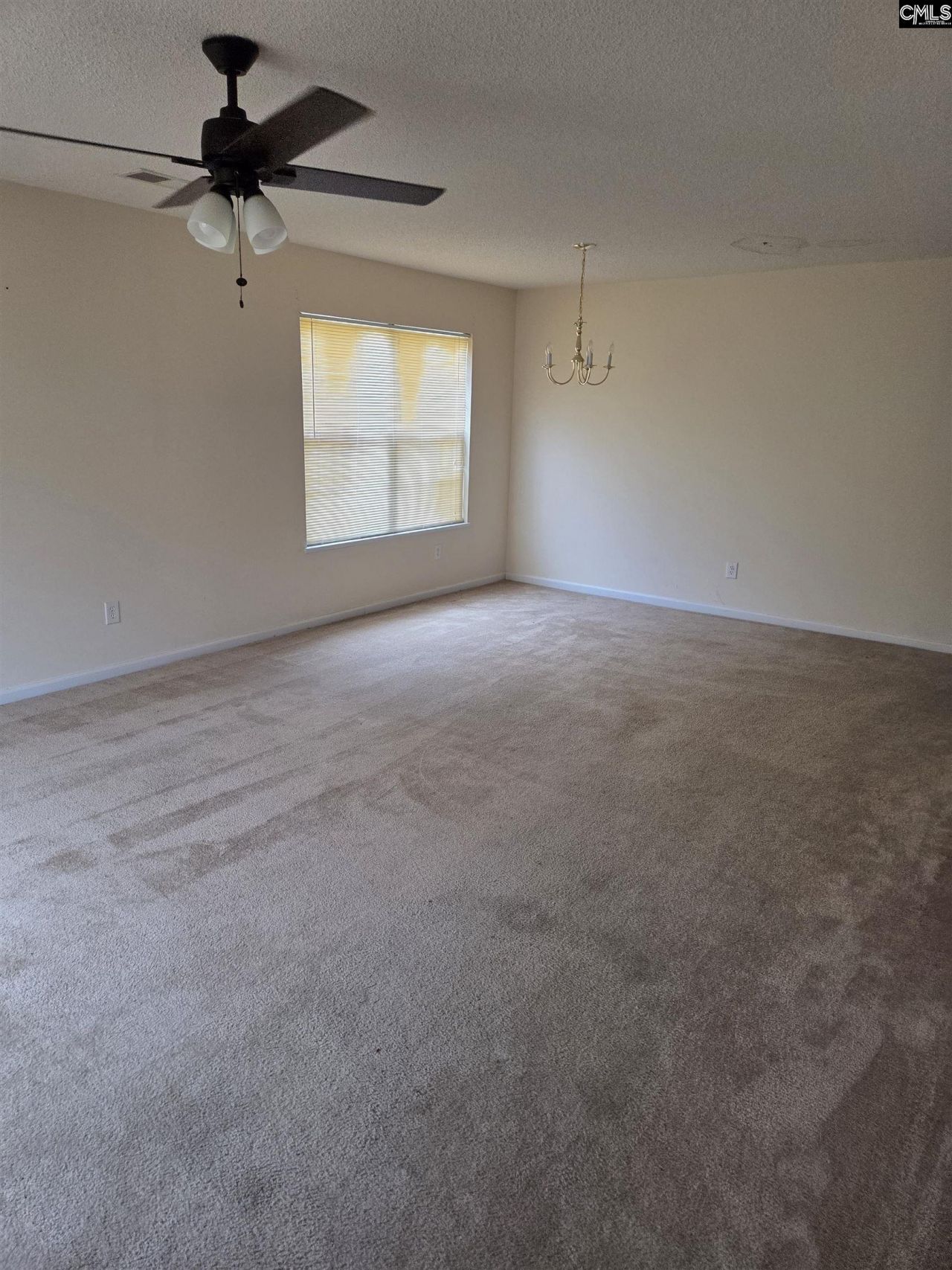 220 Appletree Lane Photo 11