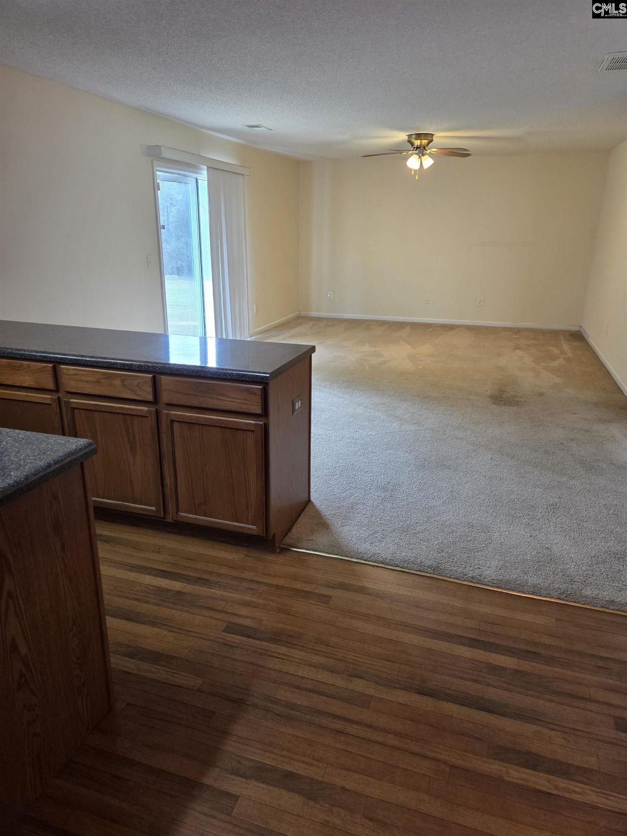 220 Appletree Lane Photo 18