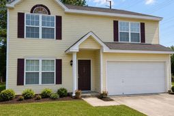 220 Appletree Lane photo 4