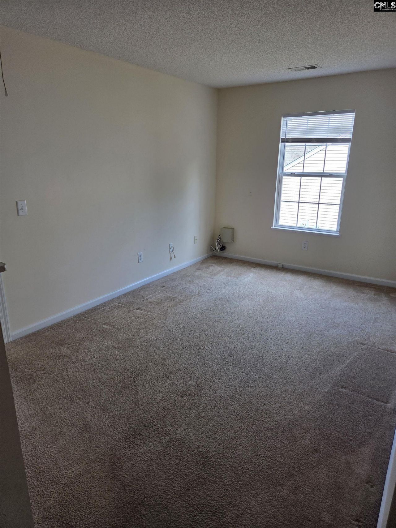 220 Appletree Lane Photo 23