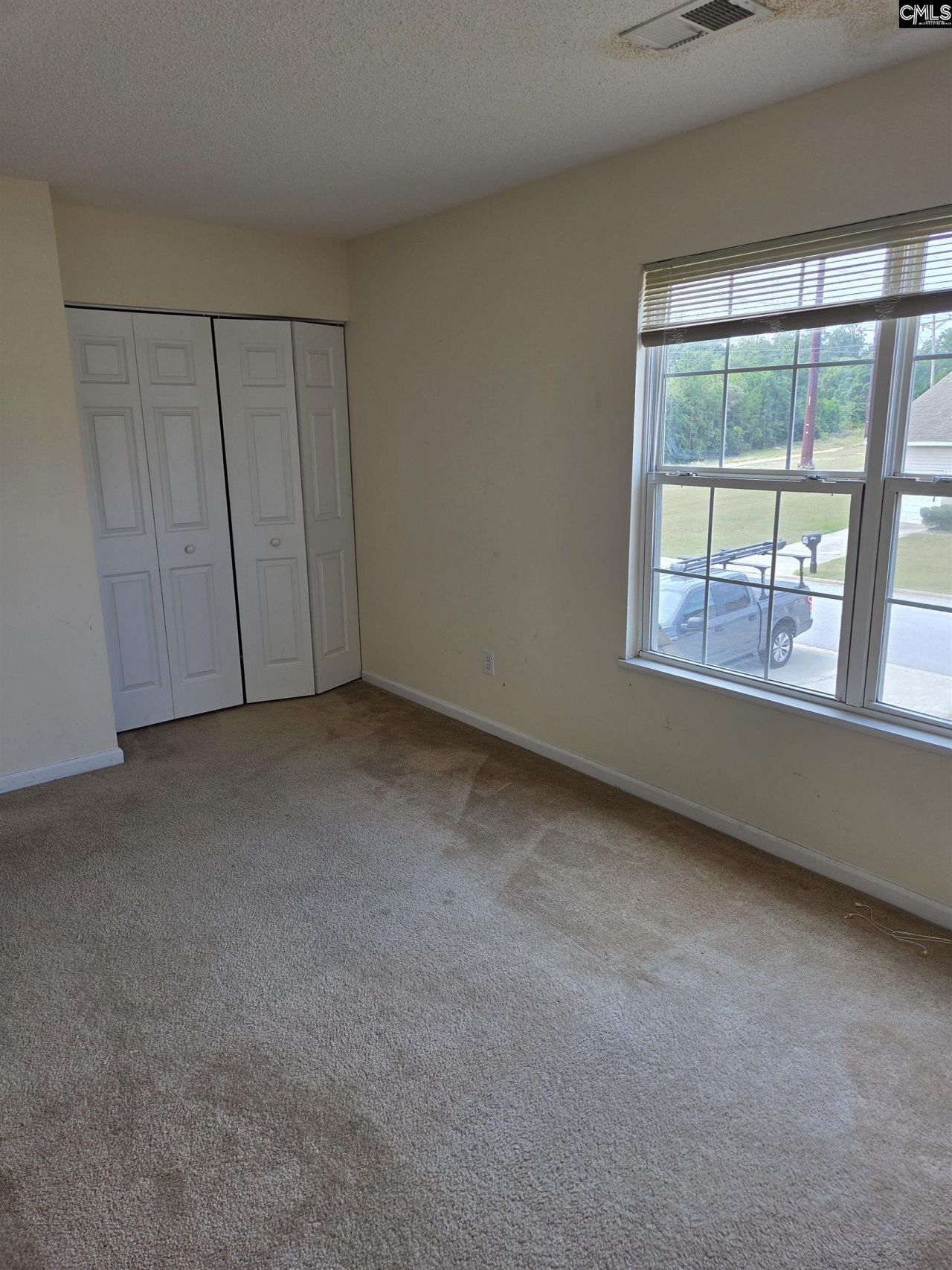 220 Appletree Lane Photo 25