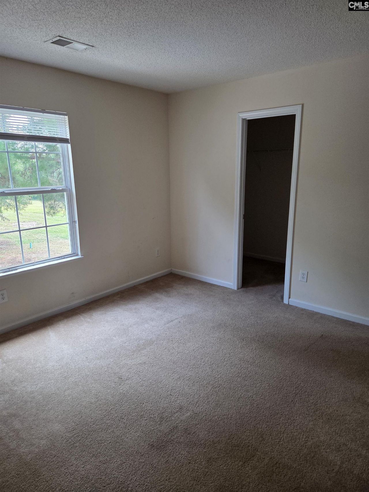 220 Appletree Lane Photo 30