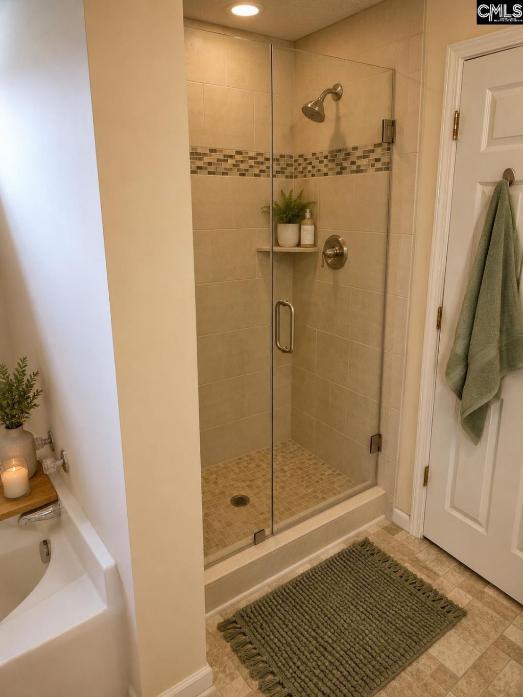 220 Appletree Lane Photo 44
