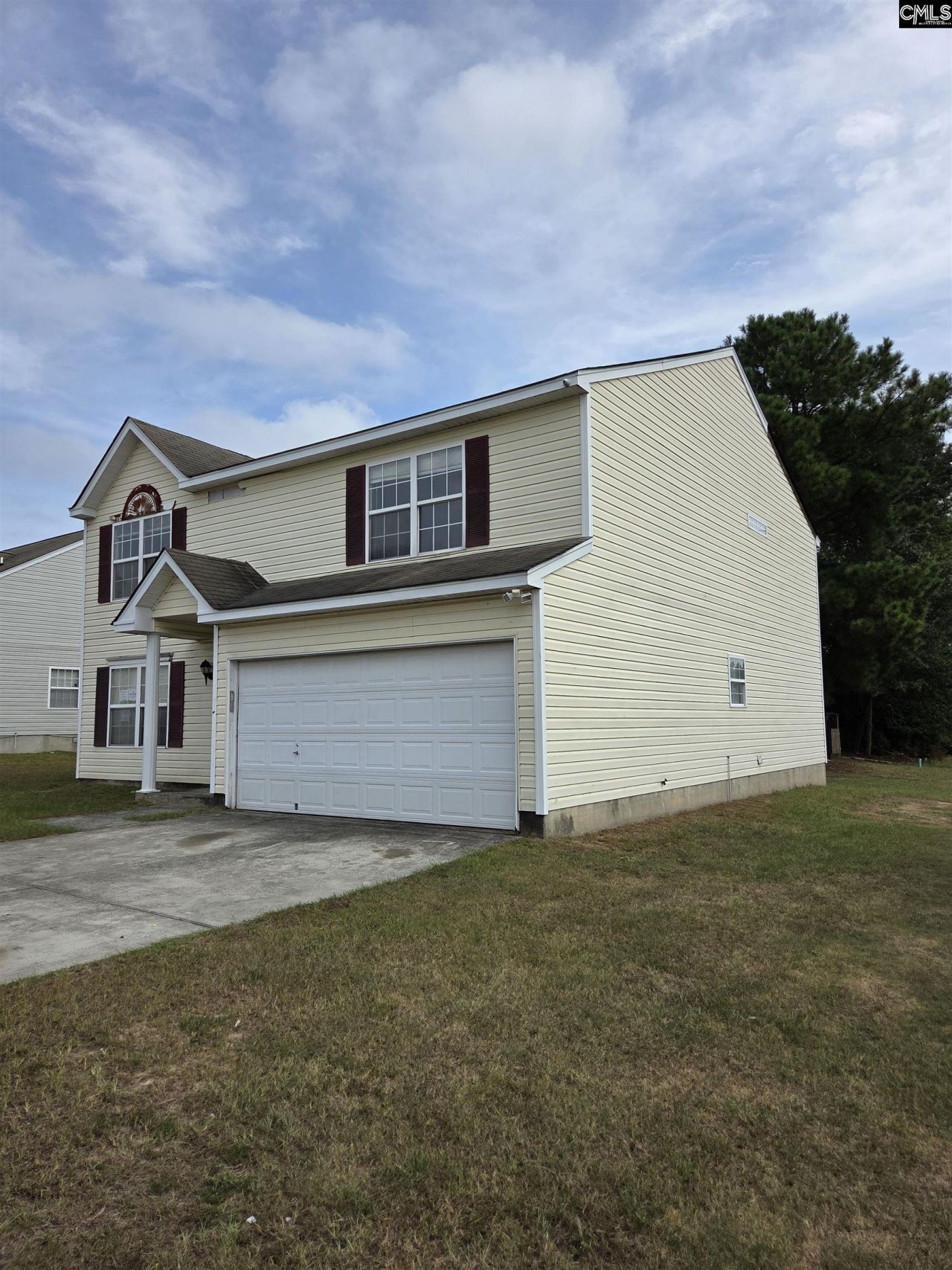 220 Appletree Lane Photo 9