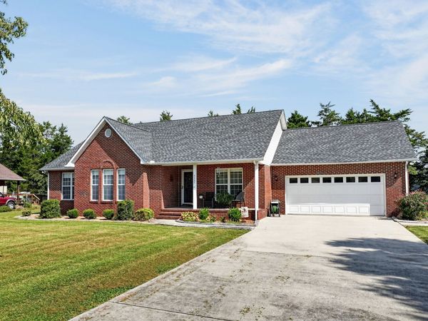 3337 Claybrook Dr , Cookeville, TN 38506